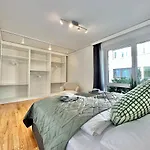 City-apartment Mit Dachterrasse & Massagesessel In Der Fussgaengerzone K4